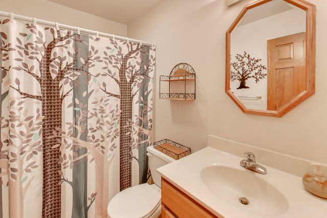 1642 Commodore Lane, Chesterton, IN 46304