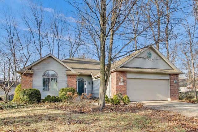 1642 Commodore Lane, Chesterton, IN 46304