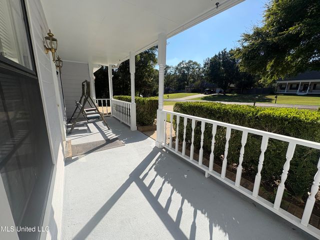 2650 Geneva Drive, Nesbit, MS 38651