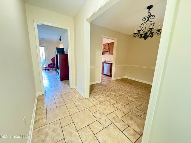 2650 Geneva Drive, Nesbit, MS 38651