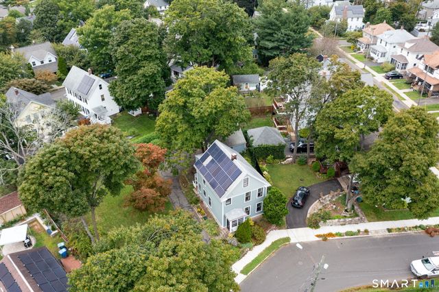 50 Glendale Street, Hamden, CT 06517