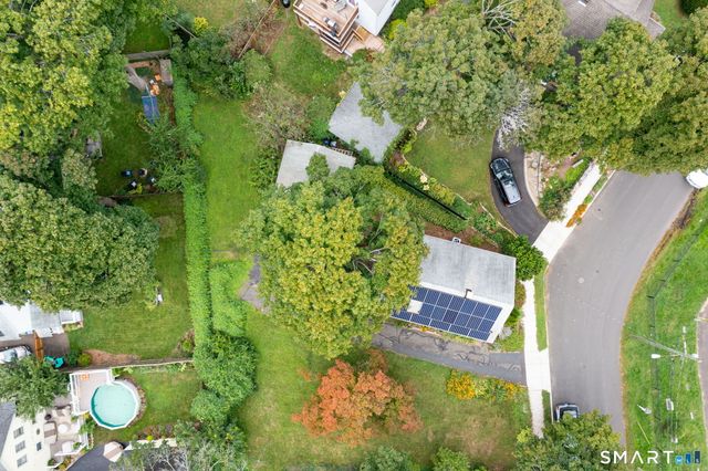 50 Glendale Street, Hamden, CT 06517