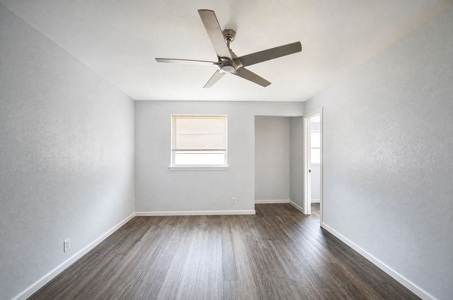 3856 Brambleton Place, Forest Hill, TX 76119