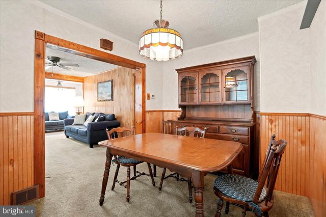 35 ELM AVE, Jenkintown, PA 19046