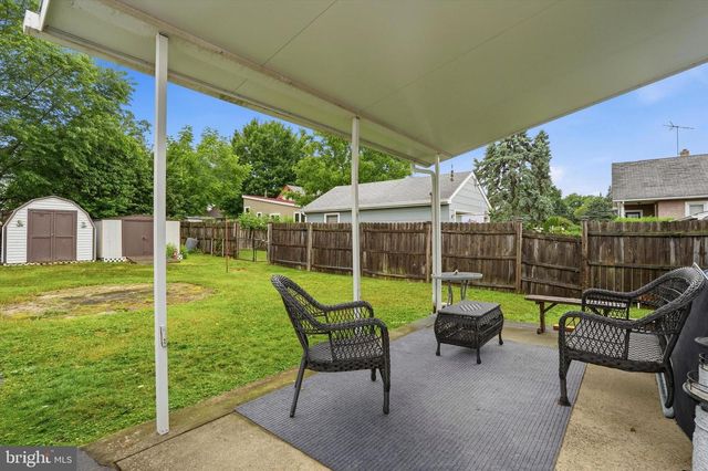 35 ELM AVE, Jenkintown, PA 19046