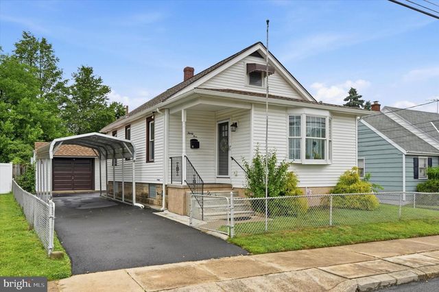 35 ELM AVE, Jenkintown, PA 19046