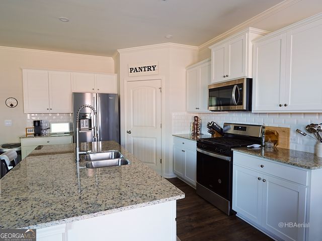 97 Thompson Drive, Dallas, GA 30132