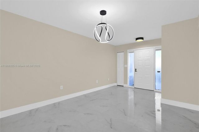 5128 SW 123rd Ave, Cooper City, FL 33330