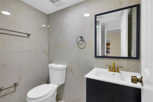 5128 SW 123rd Ave, Cooper City, FL 33330