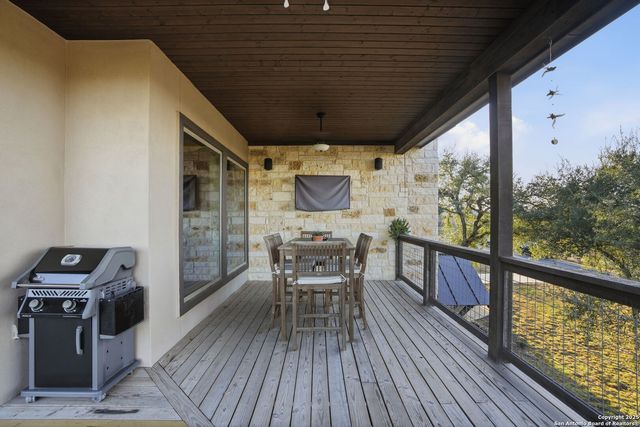 1630 Bella Vista, Canyon Lake, TX 78133