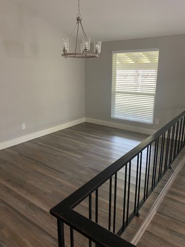 4059 Random Circle, Garland, TX 75043