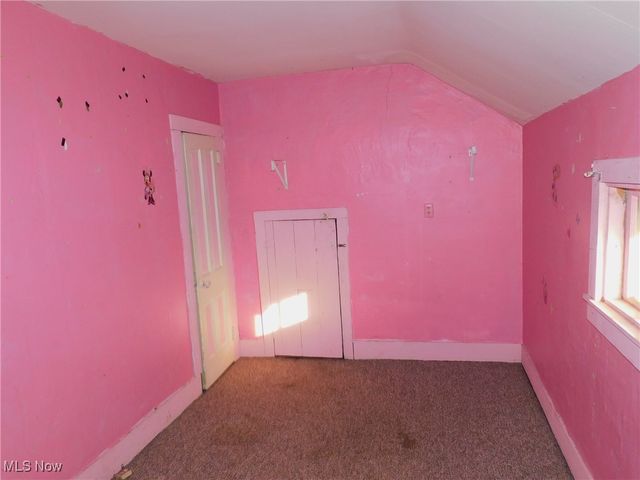 386 Washington Street, Conneaut, OH 44030