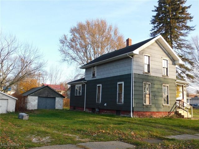 386 Washington Street, Conneaut, OH 44030
