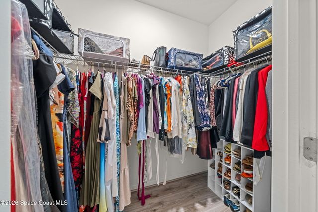 916 Old Country SE, Palm Bay, FL 32909