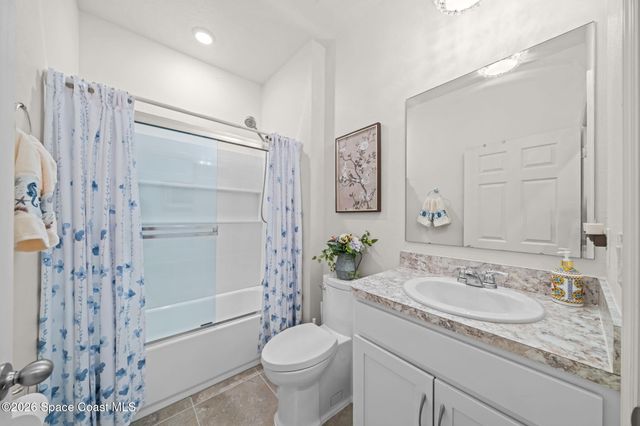 916 Old Country SE, Palm Bay, FL 32909