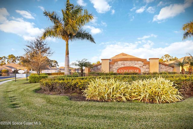 916 Old Country SE, Palm Bay, FL 32909