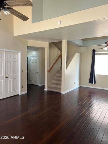 15420 S 14TH Place, Phoenix, AZ 85048