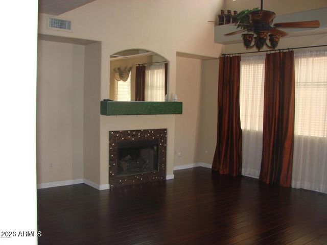 15420 S 14TH Place, Phoenix, AZ 85048