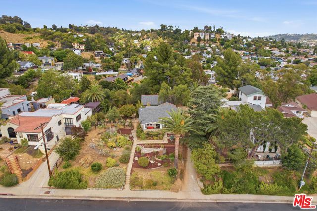 1842 Phillips Way, Los Angeles, CA 90042