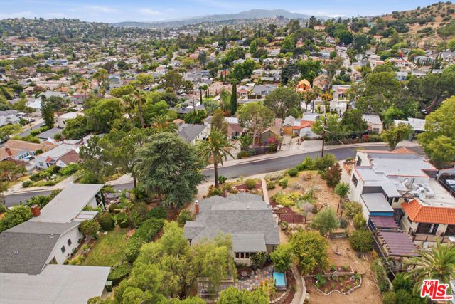 1842 Phillips Way, Los Angeles, CA 90042