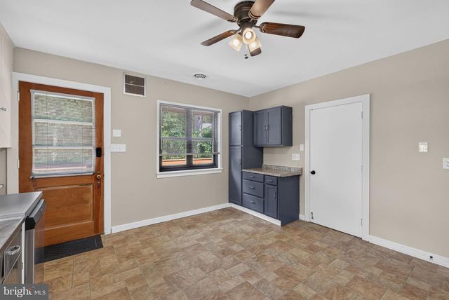 914 SOMERSET LN, York, PA 17403