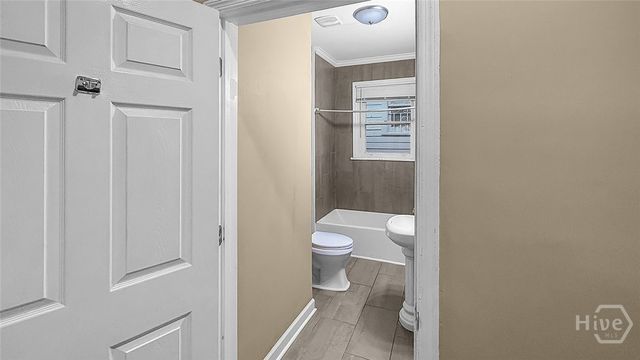 823 W 39th Street, Savannah, GA 31415