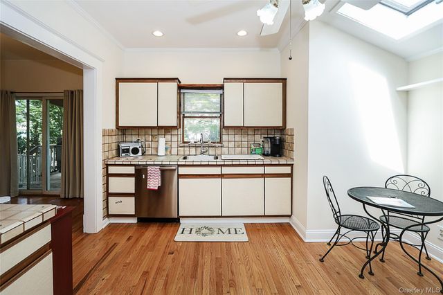 515 Elm Street, West Hempstead, NY 11552