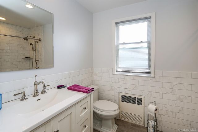 515 Elm Street, West Hempstead, NY 11552