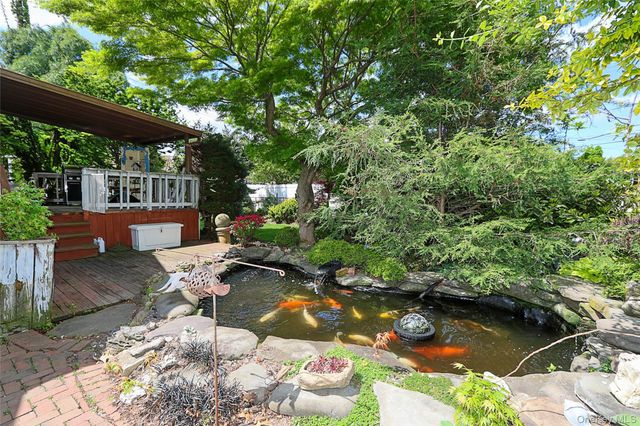 515 Elm Street, West Hempstead, NY 11552