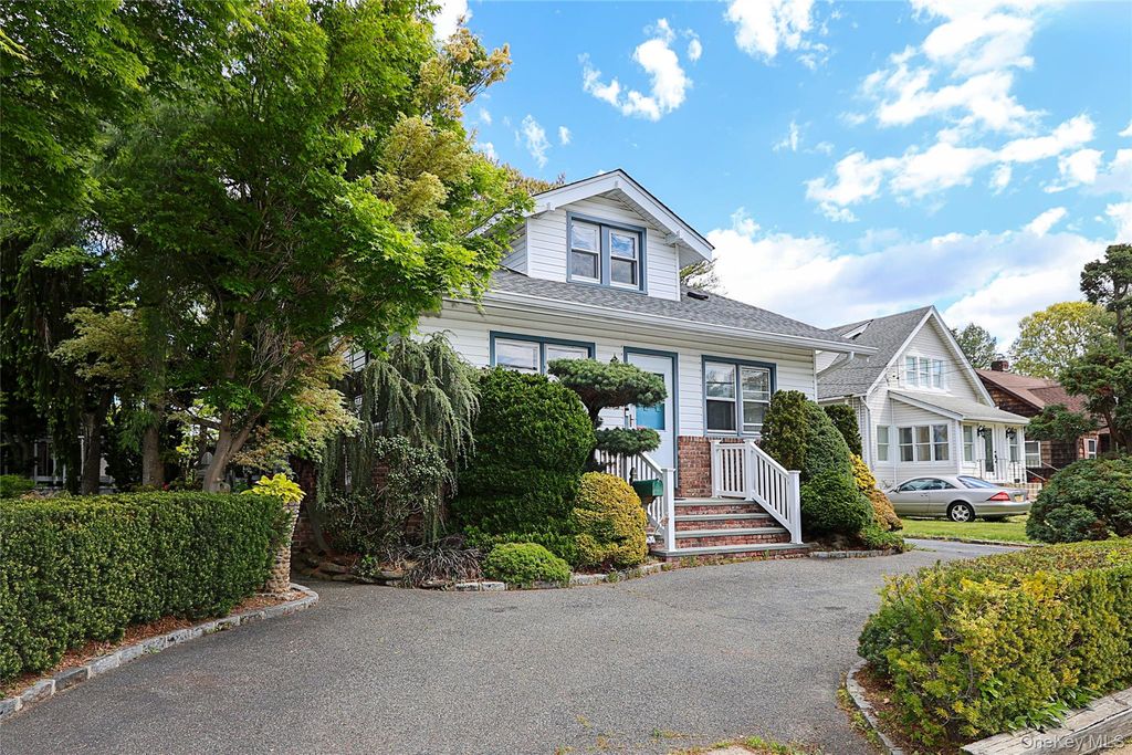 515 Elm Street, West Hempstead, NY 11552