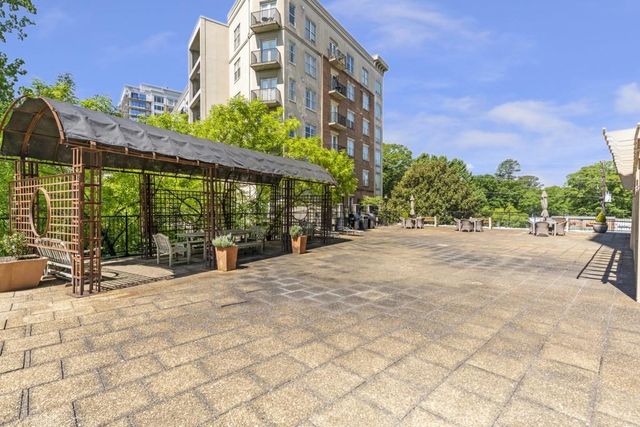 2285 Peachtree Road NE 703, Atlanta, GA 30309