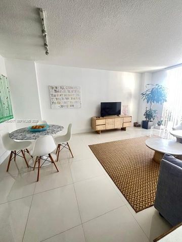 18800 NE 29th Ave 1021, Aventura, FL 33180