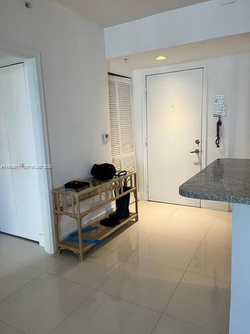 18800 NE 29th Ave 1021, Aventura, FL 33180