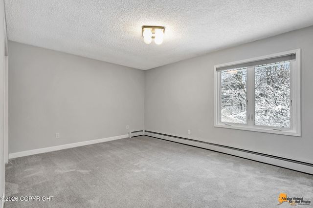 8521 Greenhill Way, Anchorage, AK 99502