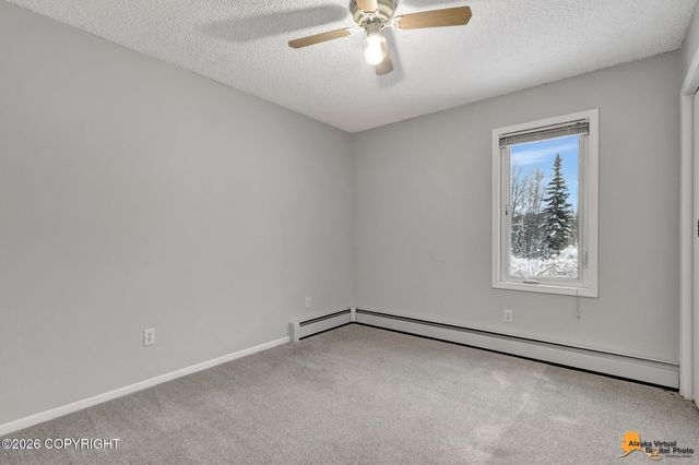 8521 Greenhill Way, Anchorage, AK 99502