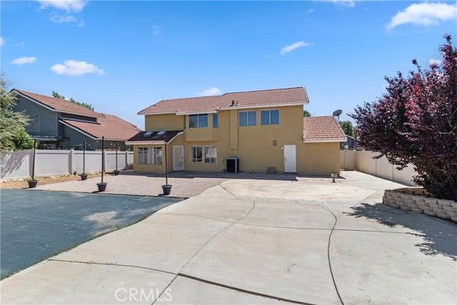 2123 E Avenue R12, Palmdale, CA 93550