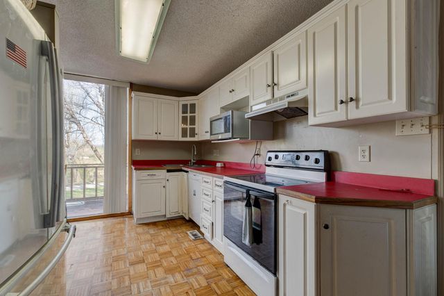 196 Twin Meadows Road, Booneville, KY 41314