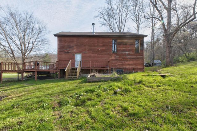 196 Twin Meadows Road, Booneville, KY 41314