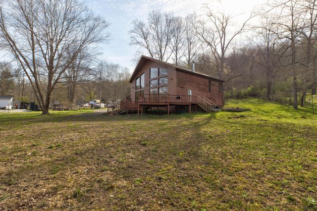 196 Twin Meadows Road, Booneville, KY 41314