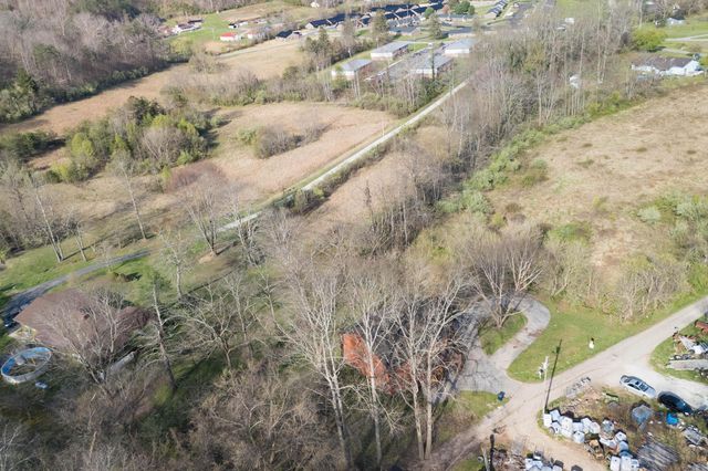 196 Twin Meadows Road, Booneville, KY 41314