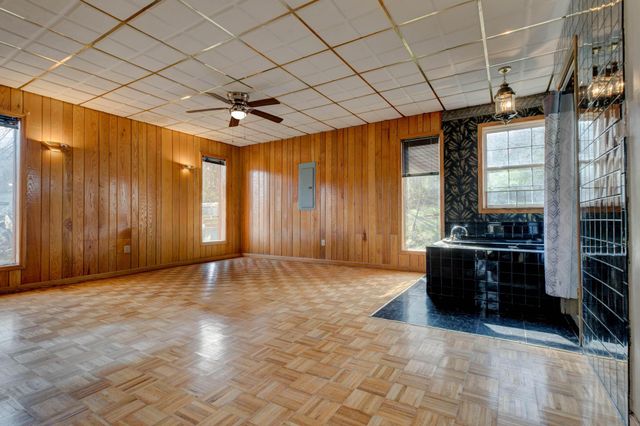 196 Twin Meadows Road, Booneville, KY 41314