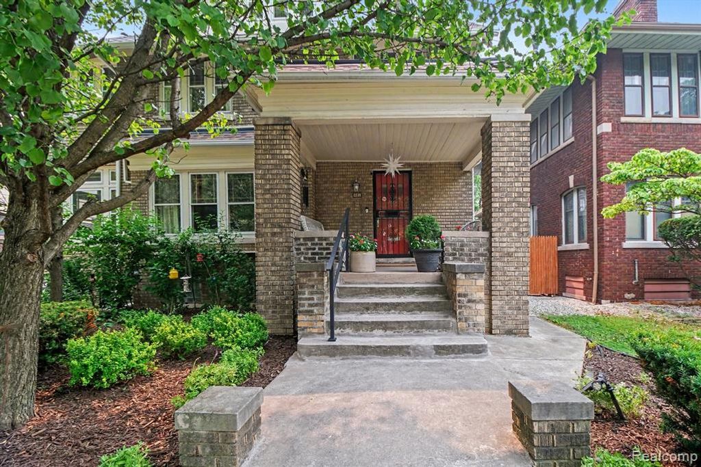 1485 Chicago Boulevard, Detroit, MI 48206