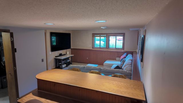 11737 Jonquil Street NW, Coon Rapids, MN 55433