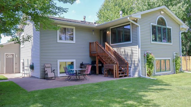 11737 Jonquil Street NW, Coon Rapids, MN 55433