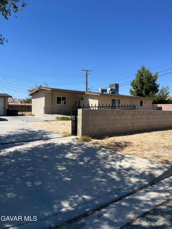 3354 Arthur Avenue, Mojave, CA 93501