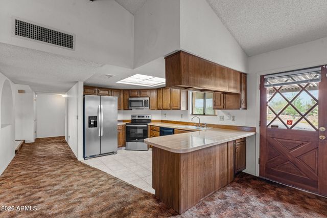 2211 W WICKENBURG Way, Wickenburg, AZ 85390