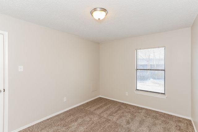 6000 Lavaca Drive, Arlington, TX 76018