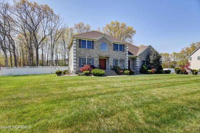 1 Amethyst Way, Jackson, NJ 08527