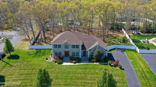 1 Amethyst Way, Jackson, NJ 08527