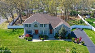 1 Amethyst Way, Jackson, NJ 08527